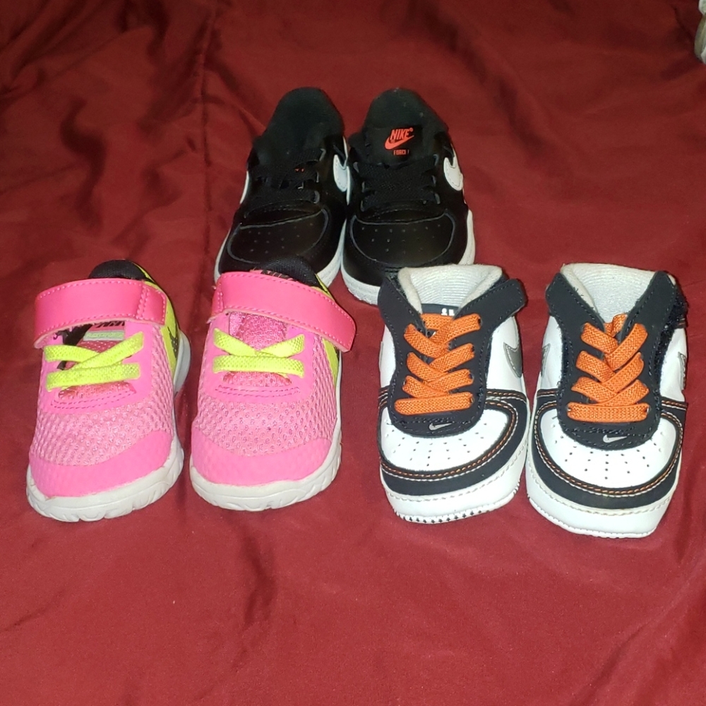 Baby Nike bundle!!